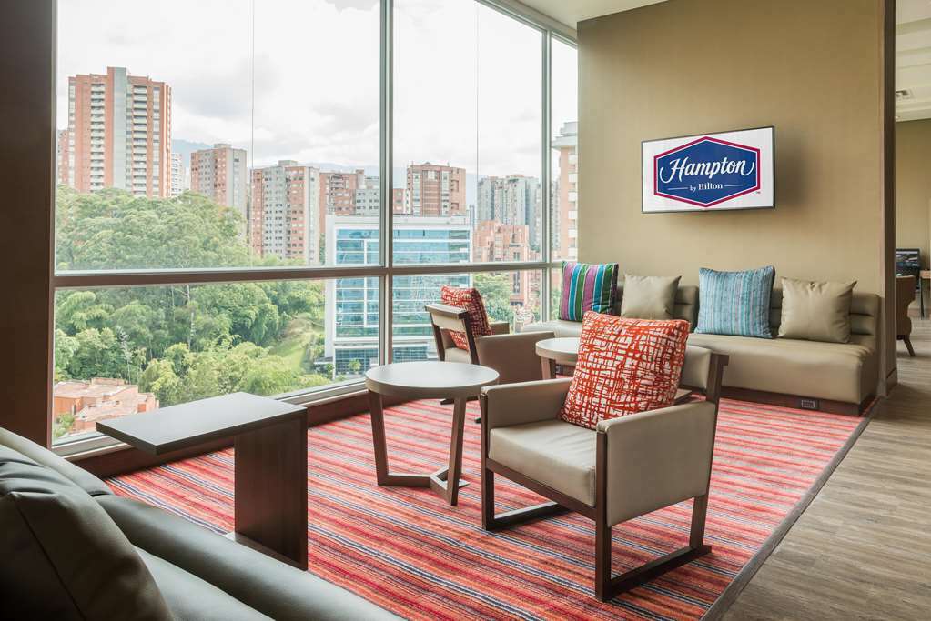 Hampton By Hilton Lima San Isidro Ξενοδοχείο Εστιατόριο φωτογραφία